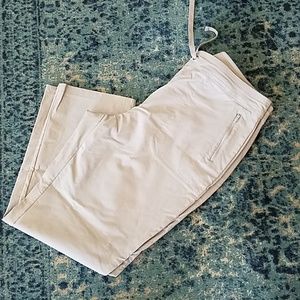 Chico's Weekends Perfect Stretch Pants Size 2
